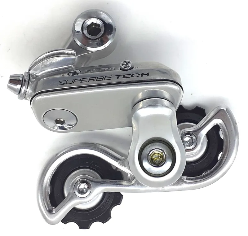 Suntour Superbe Tech RD 4700 Rear Derailleur in Silver NOS 1980s