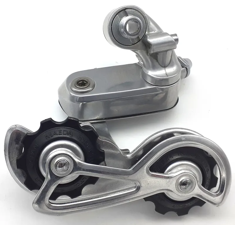 売れ筋介護用品も！ RD-4700 Tech Superbe Suntour Rear 1980s NOS Silver in Derailleur リアディレイラー