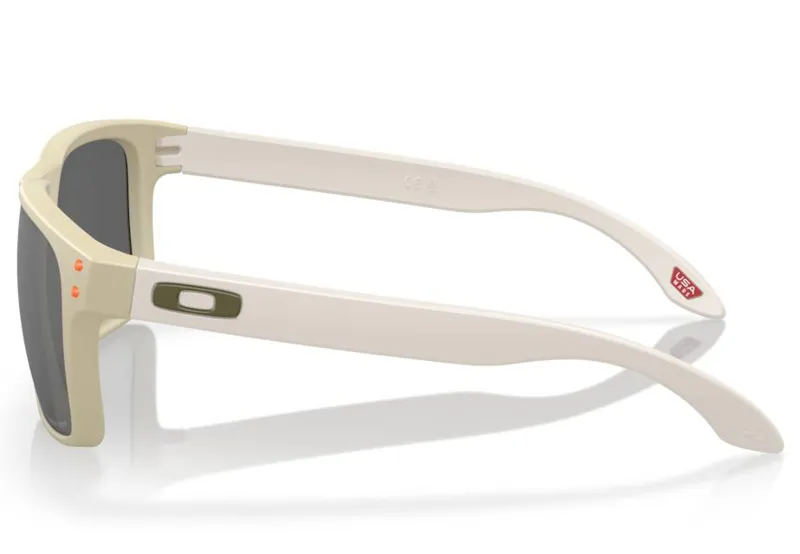 Oakley Holbrook in Matt Sand Frame with Prizm Black Lens-5