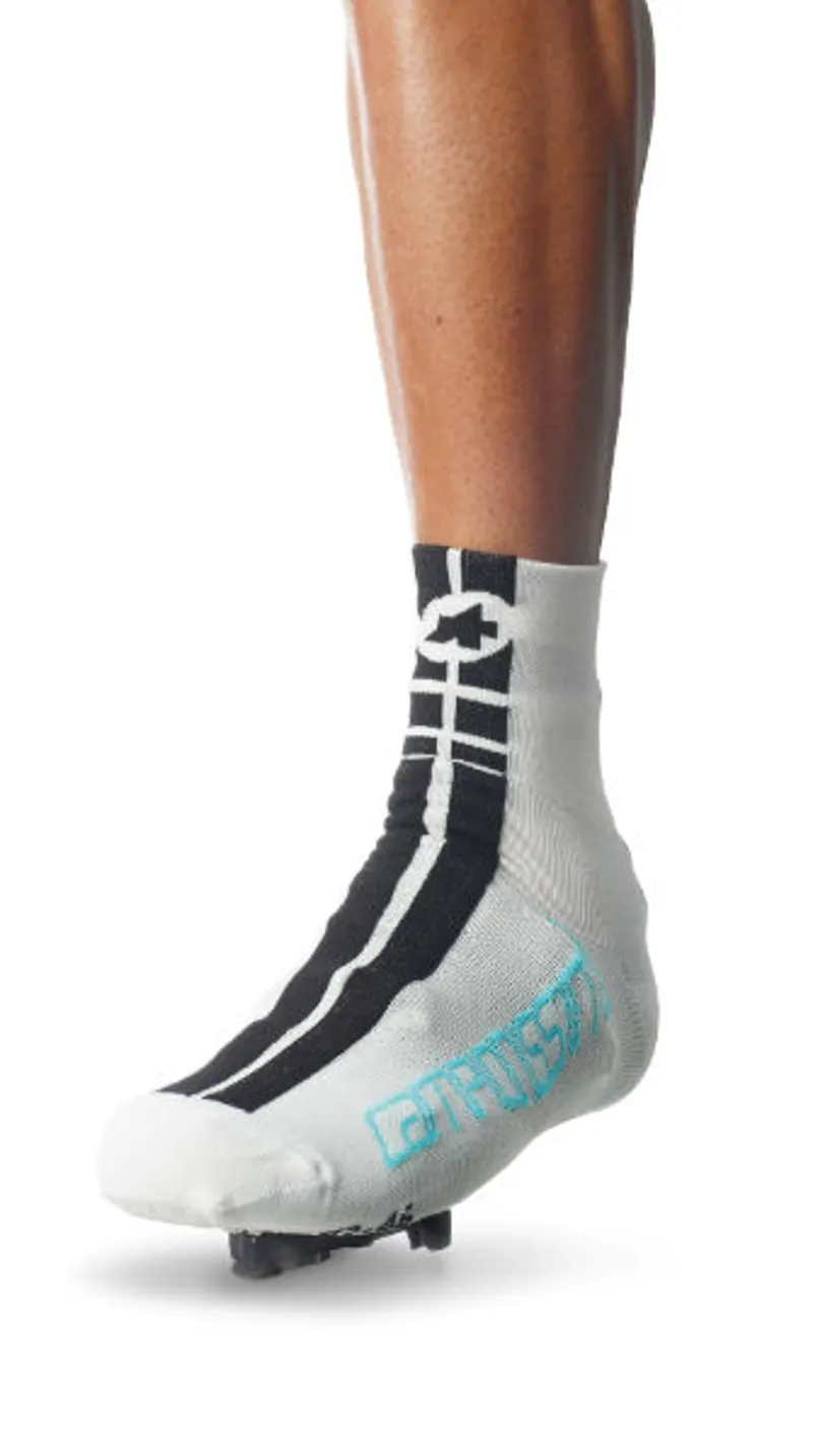 Assos Mille Shoecover Over Sock in White size 39-42-1