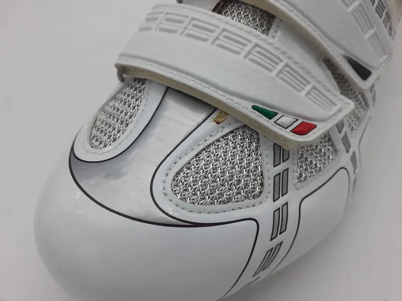 DMT Radial Carbon Road Shoe in White Silver Shop Soiled
