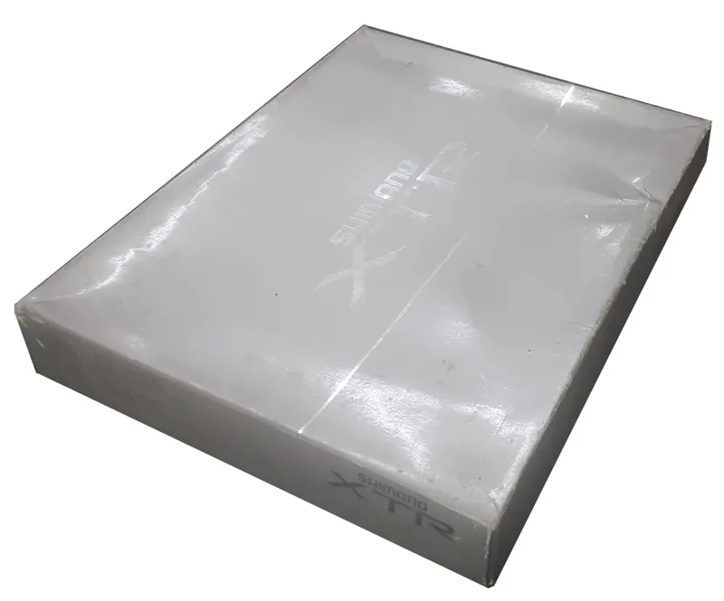 Shimano XTR M900 Triple 170mm Chainset in Silver NOS Very Rare-2