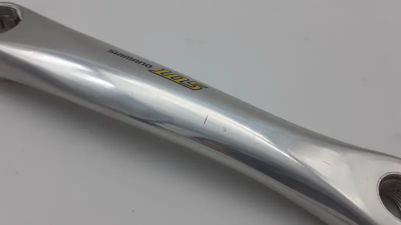 Shimano 105 5501 172.5mm Octalink Cranks Only in Silver Shop Soiled Missing Rings-3