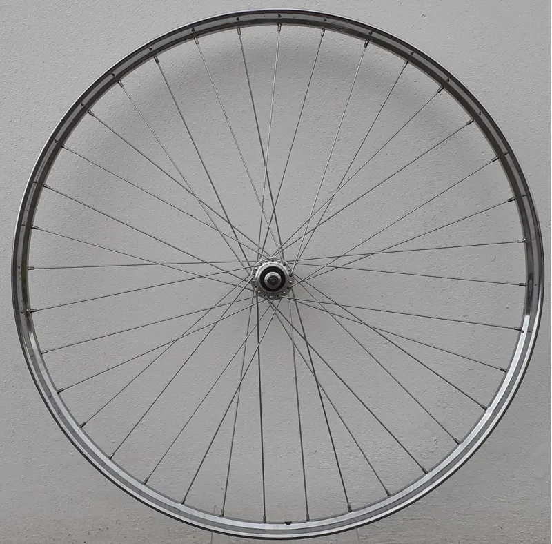 Radelli Westwood 28 x 1 1 2 Rod Brake Steel Rear Single Speed Wheel in Chrome