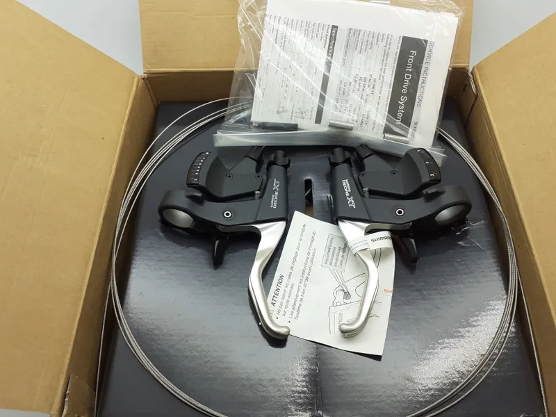 Shimano Deore XT M739 3x8 Speed Shifter and Brake Lever Set NOS-4