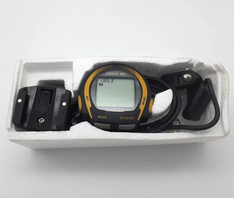 Cateye ATC 8000 Wired Cycle Computer in Black-3