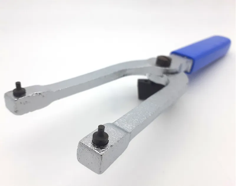 VAR 13 Adjustable Bottom Bracket Peg Spanner 2.5mm Pin Tool in Blue-1