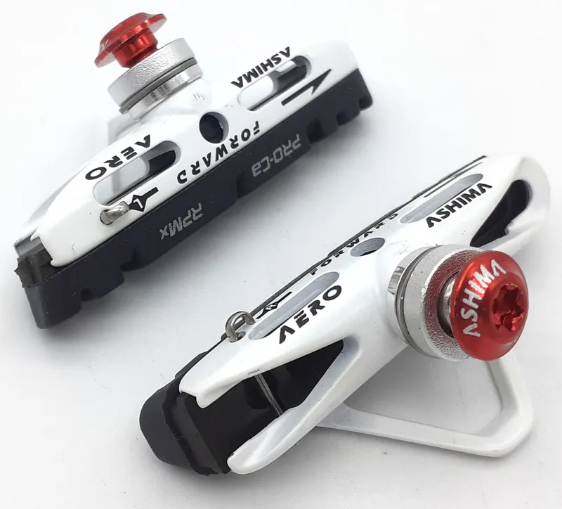 Ashima Rro-CA Shimano Compatible Brake Shoes Carbon Compound-1