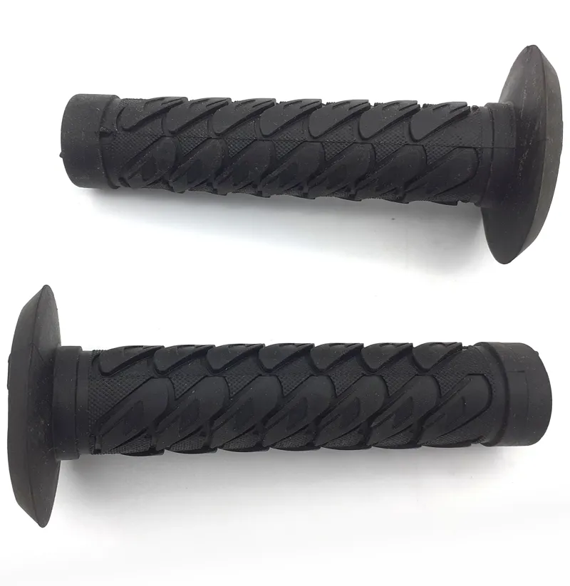 Dyno Krayton Flanged BMX Handlebar Grips in Black