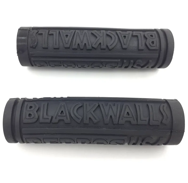 Pedros USA Blackwalls Handlebar Grips in Black