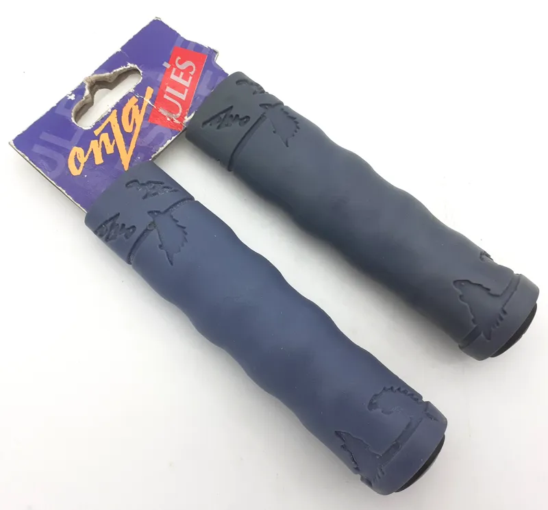 Onza Ules Porcupine Handlebar Grips in Grey Retro 1990s Shop Soiled-4