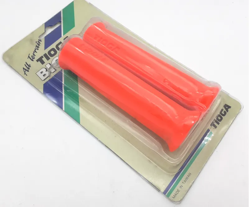 Tioga Biogrip-II Handlebar Grips in Orange Retro 1990s NOS-1