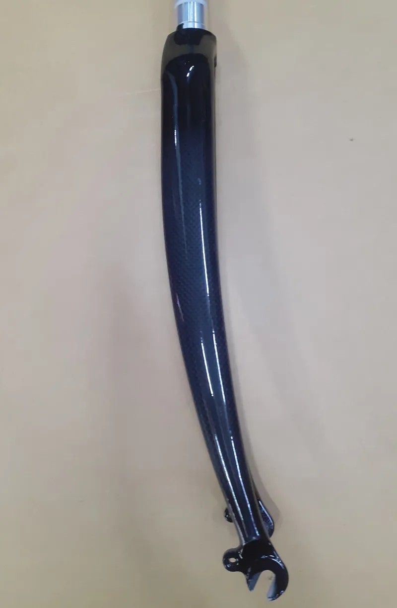 Aprebic Carbon Blade 1 Inch Threadless Alloy Steerer 700c Road Fork in Gloss Carbon Black-1