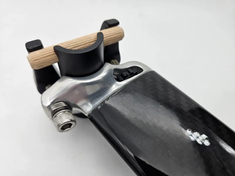 Giant TCR OEM 27.2mm No.2 Bladed Seat Post in 3K Carbon Weave NOS 1990s-3