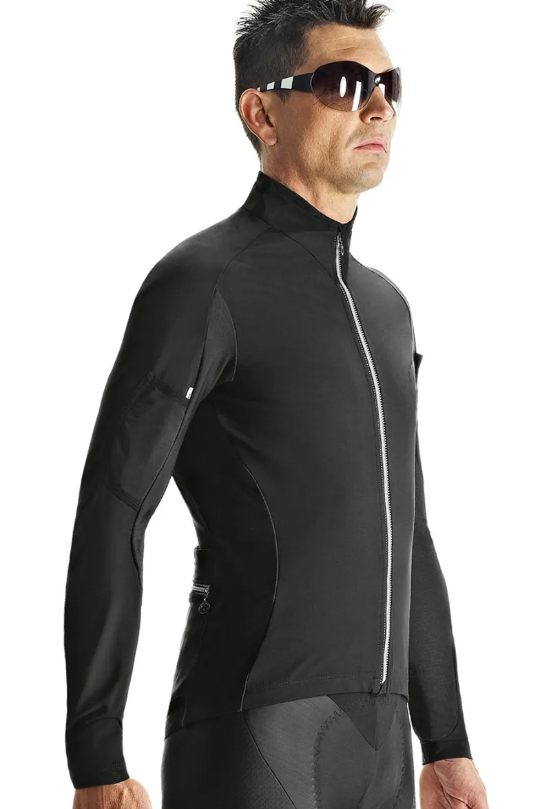 Assos iJ.haBu5 Jacket in Black Volkanga size Small