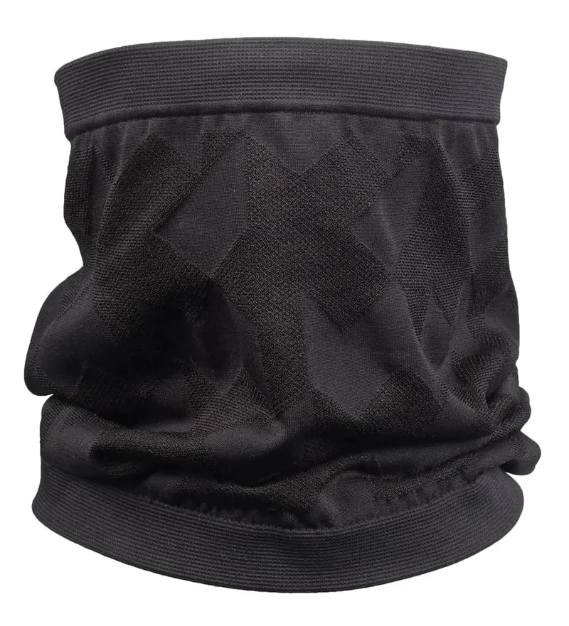 Assos Assosoires UV Neck Foil in Black Series 
