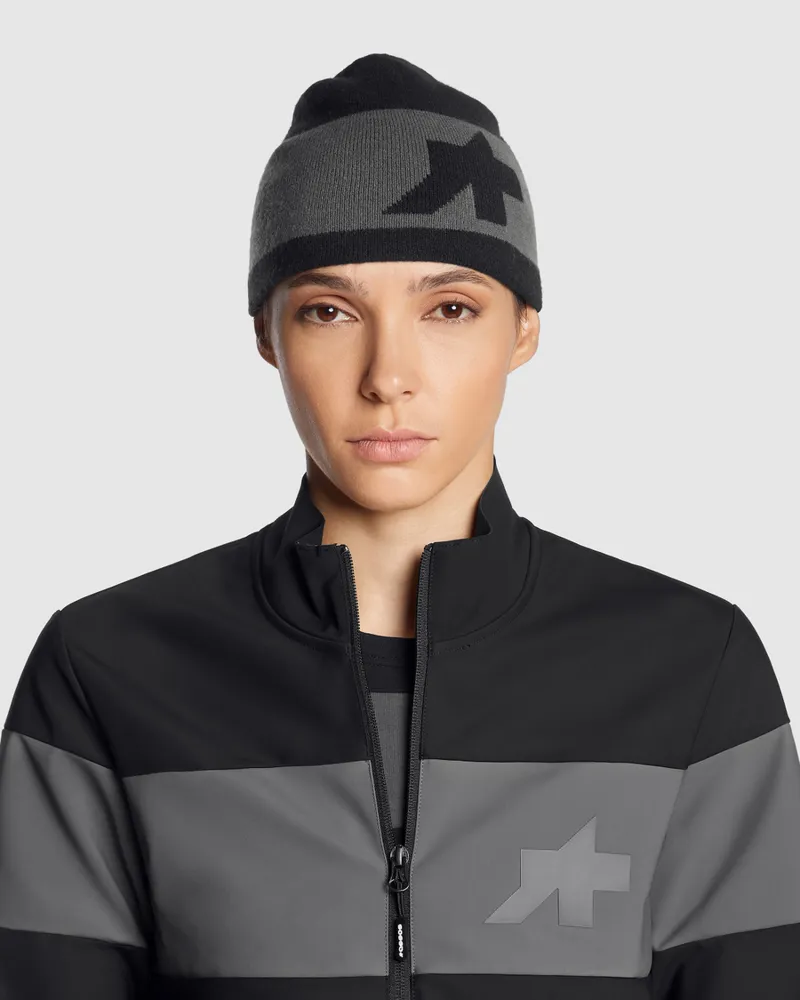 Assos Signature Podium Evo Reversable Beanie in Black-3