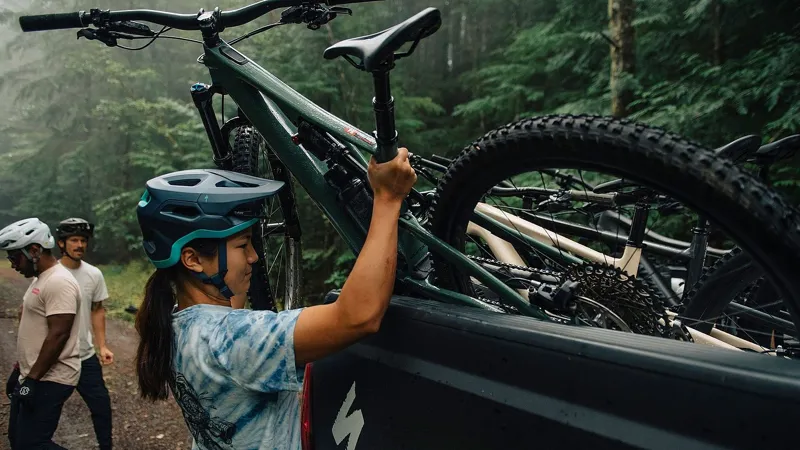 Specialized Tactic 4 Helmet in Black size Medium-8