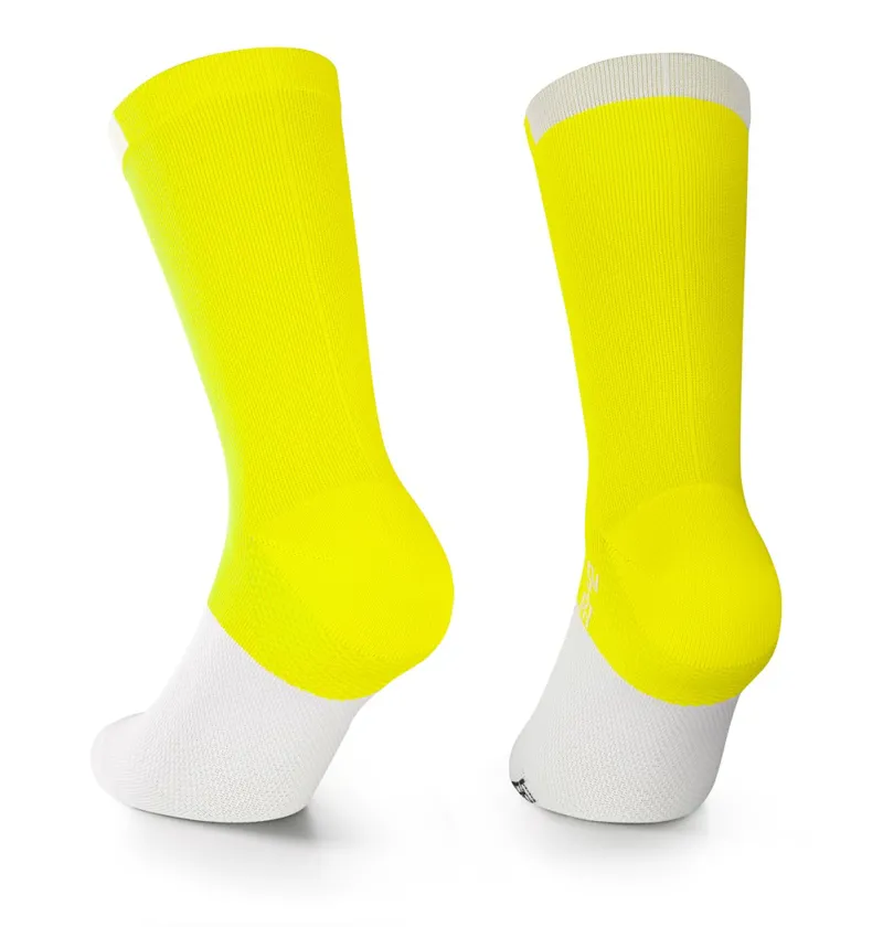 Assos GT C2 Socks in Optic Yellow size 43-46-2