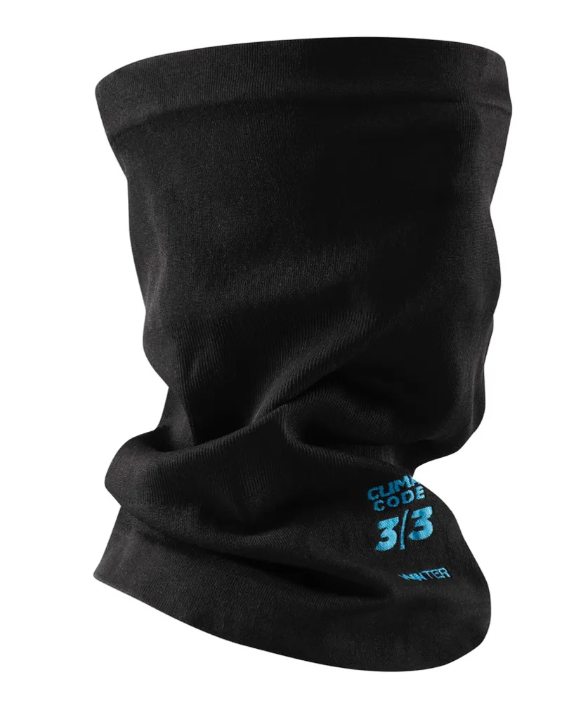 Assos Winter Neck Warmer in Black Series