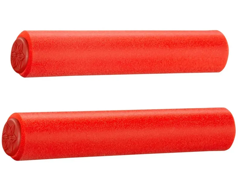 Supacaz Siliconez XL 34mm Handle Bar Grip in Red