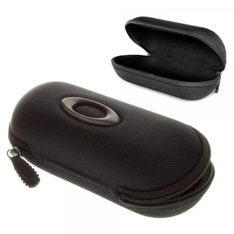 Oakley Small Soft Vault Case in Black-1