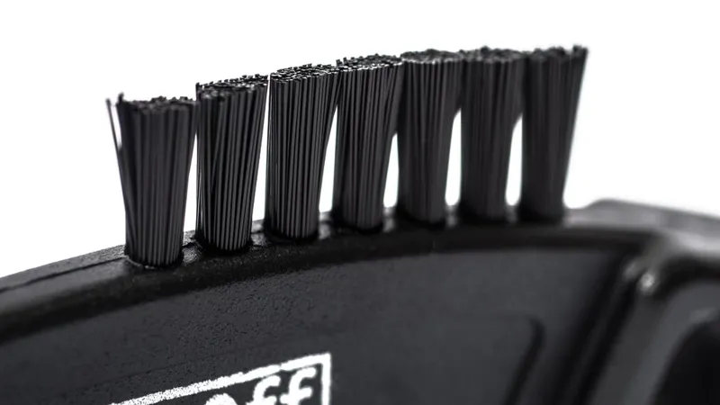 Muc-Off 8 in 1 Bike Cleaning Kit-9