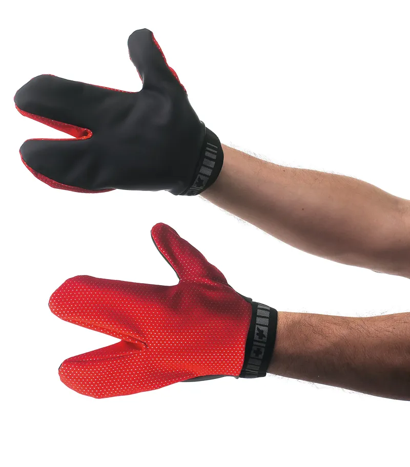 Assos Winter Glove System Pack Set of 3 Gloves in Red and Black Large-2