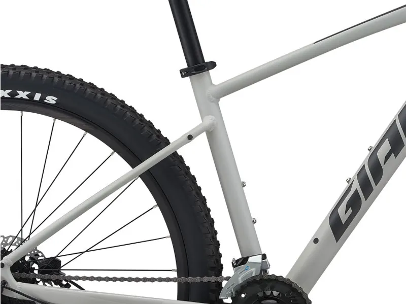 Giant talon 29 2 concrete 2025