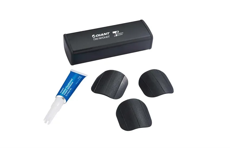 Giant Tubeless Tyre Patch Kit plus Super Glue for Slick Tyre