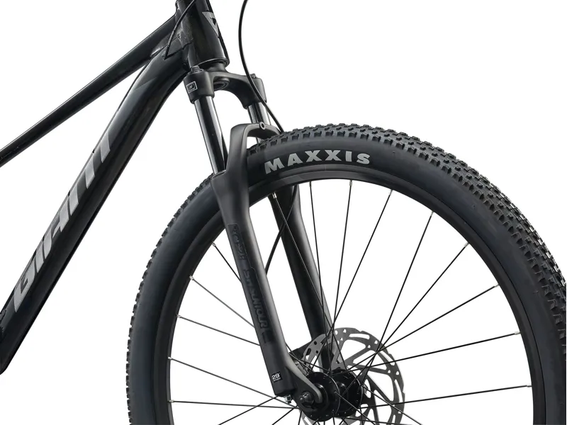 Giant Talon 3 27.5 Wheel Mountain Bike in Panther Black-2