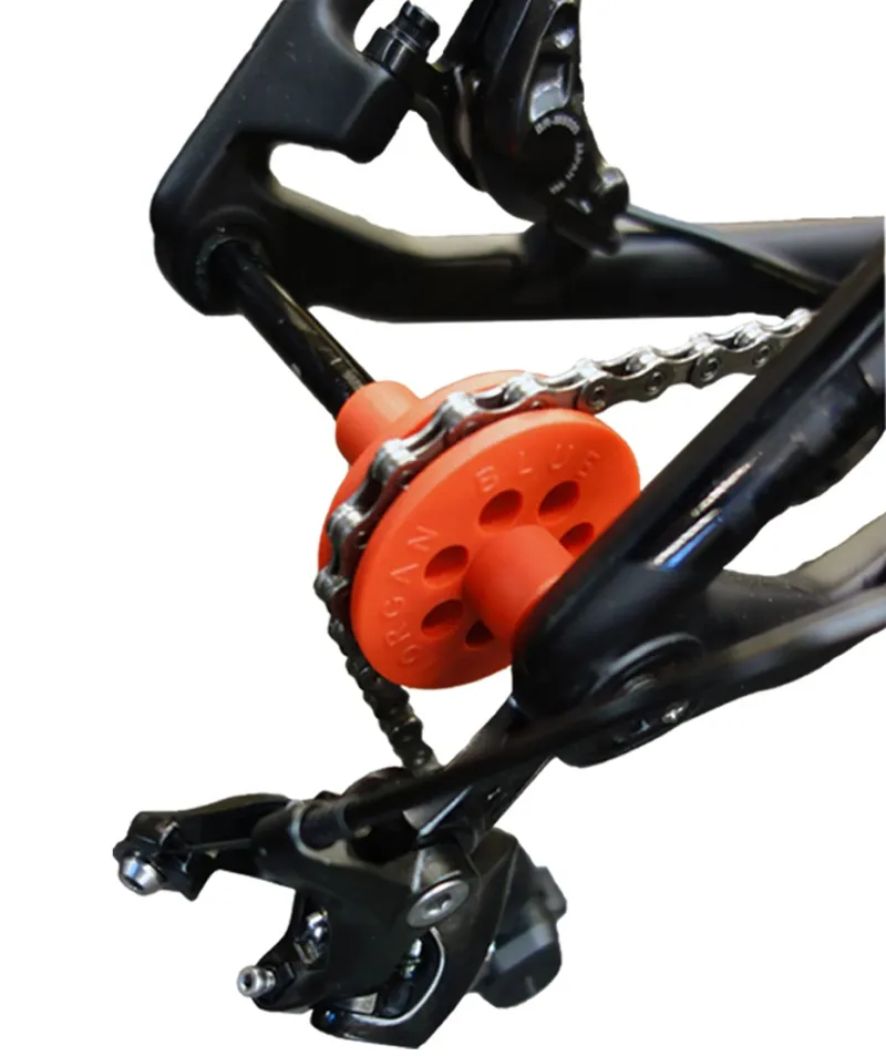 Morgan Blue Chain Keeper for 12mm Bolt Thru Axles in Red-1