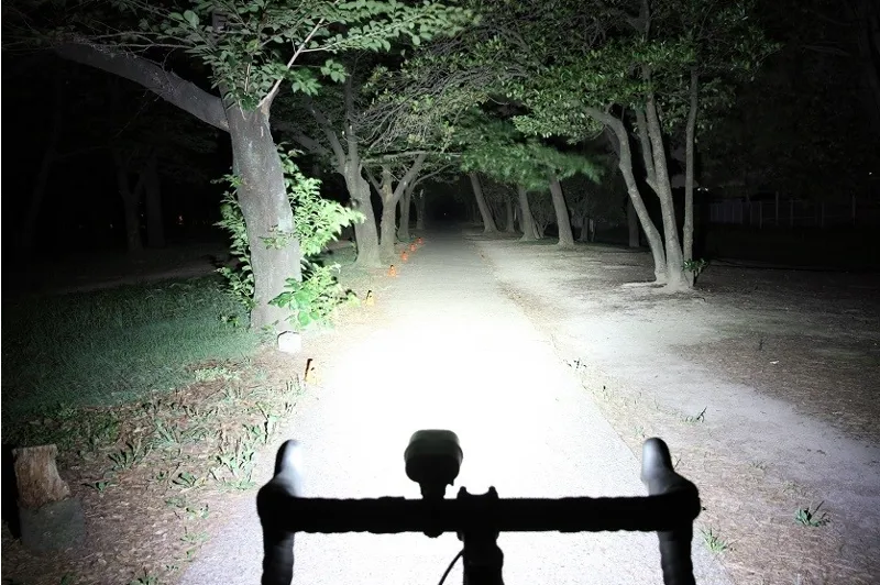 Cateye Volt 1700 RC Rechargeable Front Light-4