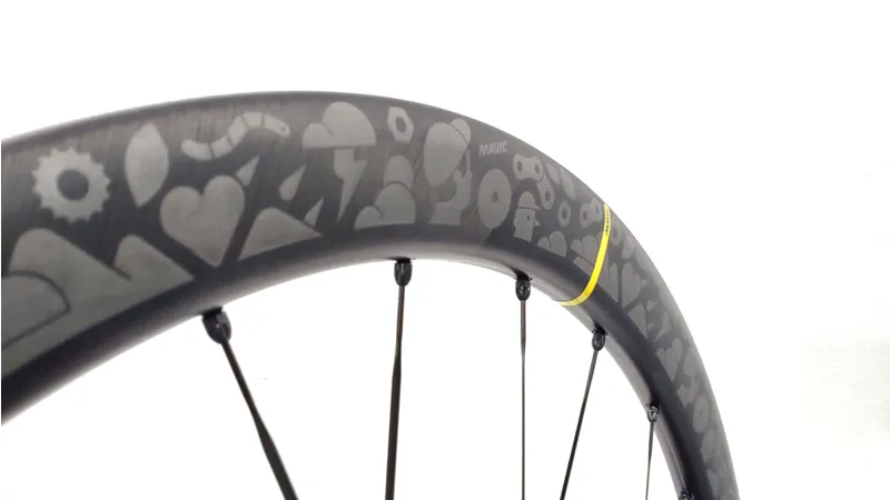 Mavic Cosmic SLR 45 LTD Limited Edition Jerôme Masi Disc Mavic Cosmic SLR 45 LTD Limited Edition Jerôme Masi Disc